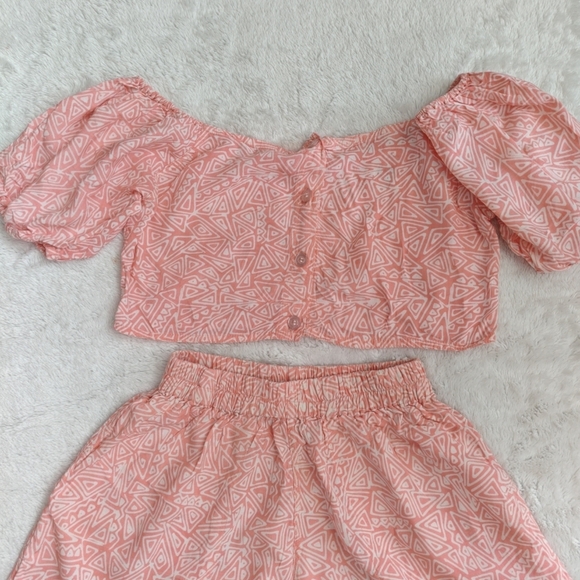 La Galería Medium Set Shorts Crop Top Pink Puff Sleeve Pockets Off The Shoulder - Picture 4 of 7